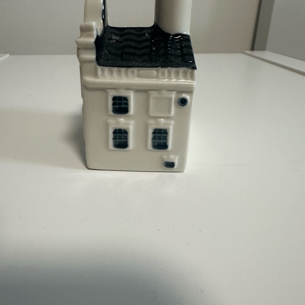 Blue Delft KLM House #90 - Picture 2 of 5